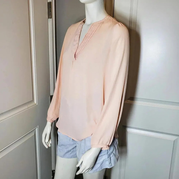 Spense Light Pink Peach Sheer V-Neck Blouse Women's Size Small EUC - Picture 7 of 15